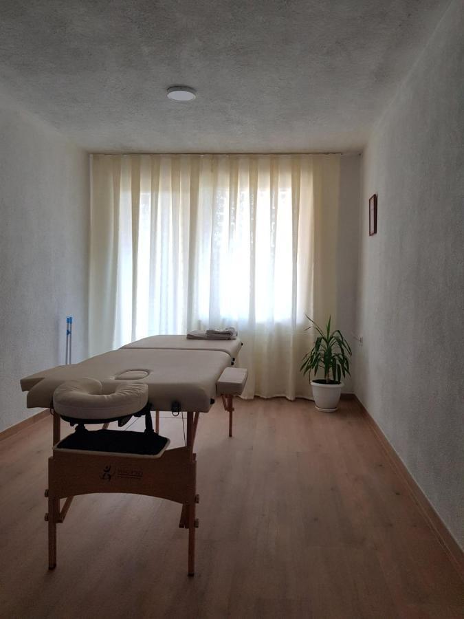 Markos Towers Apartments Prilep Esterno foto