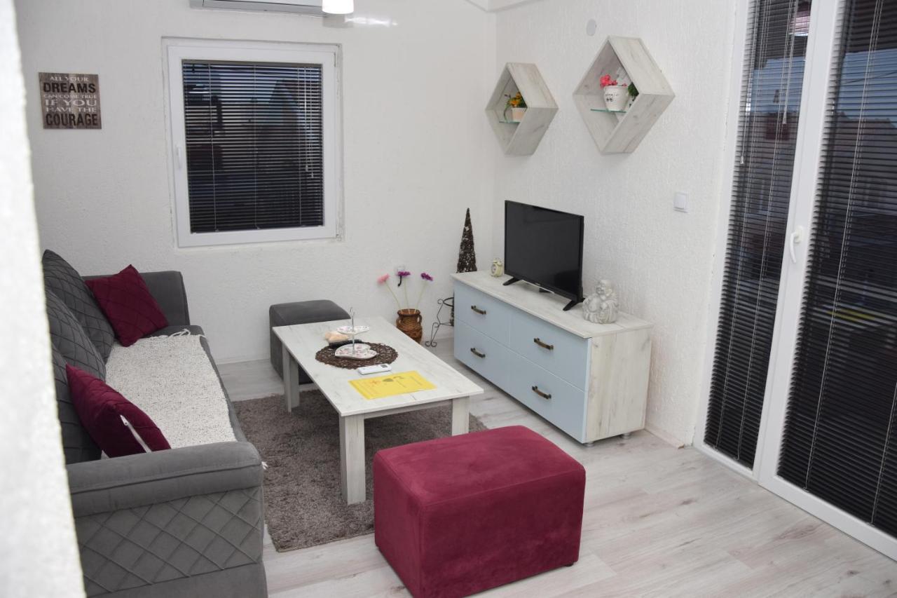 Markos Towers Apartments Prilep Esterno foto